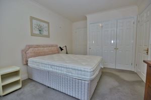 Photo 7- click for photo gallery